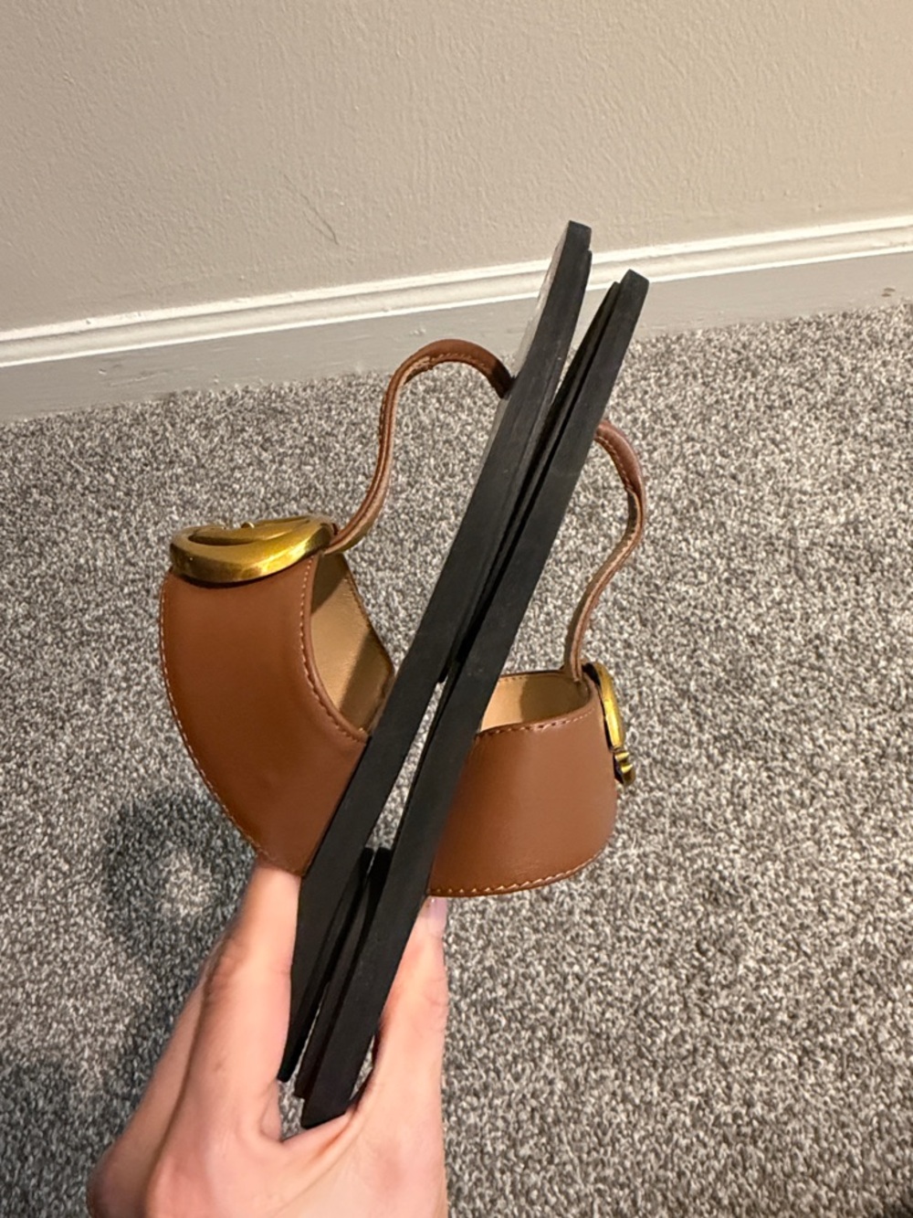 Gucci Double G Sandals - Picture 9 of 11